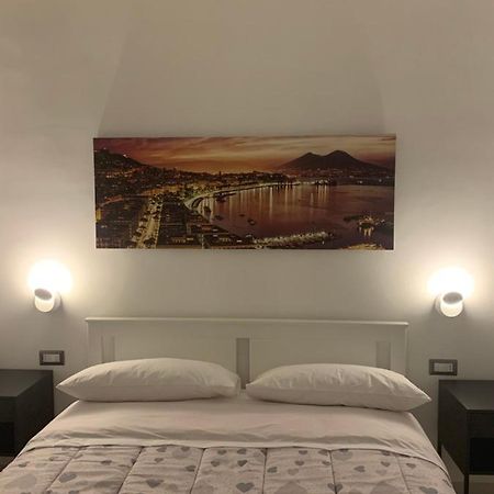 Vittoria Room Неаполь Екстер'єр фото